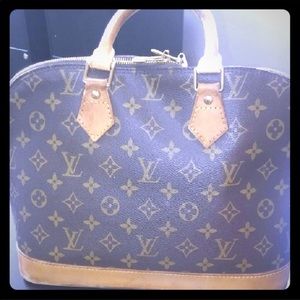 LOUIS VUITTON ALMA
